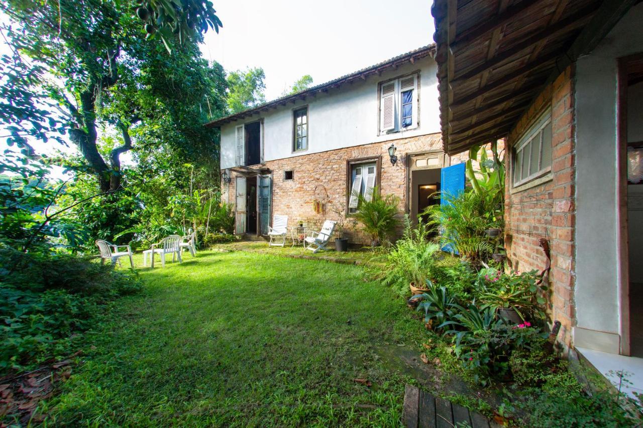 Casa Em Meio A Natureza - Ideal Para Casal Bed & Breakfast Rio de Janeiro Bagian luar foto