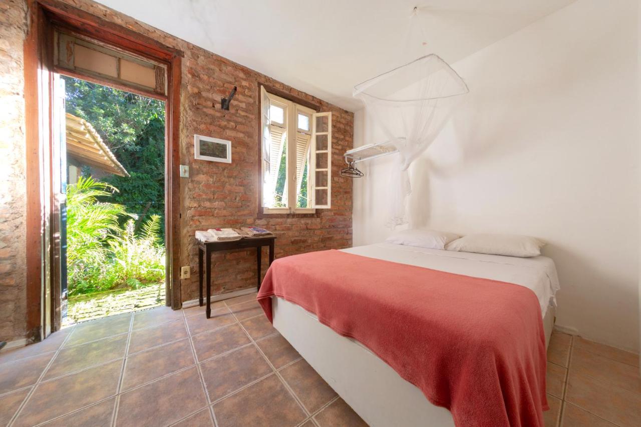 Casa Em Meio A Natureza - Ideal Para Casal Bed & Breakfast Rio de Janeiro Bagian luar foto